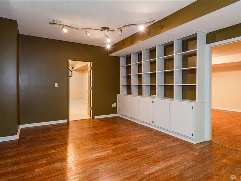 1910 Rustling Oak Court, Washington Township, OH 45459 Photo 60