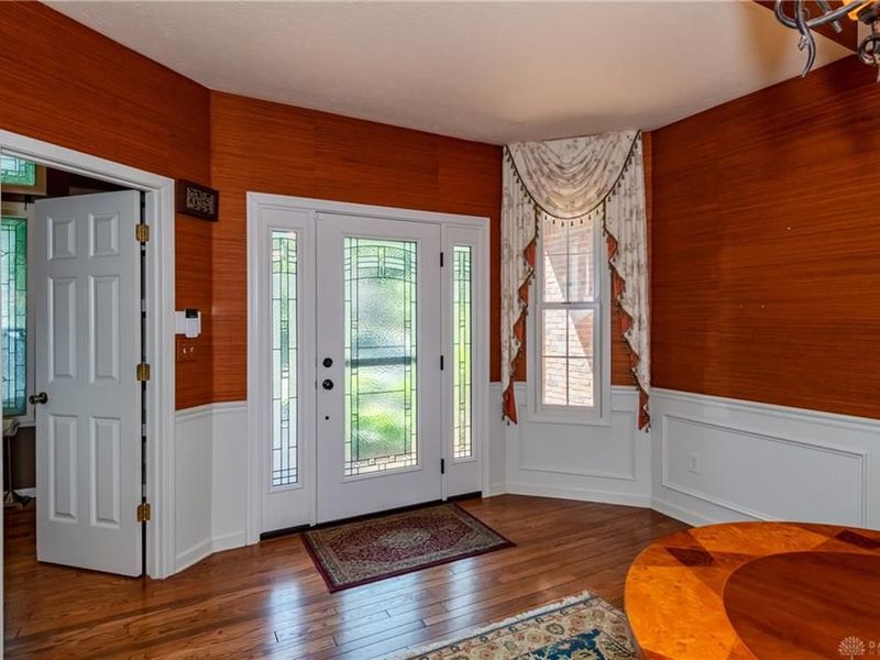 1910 Rustling Oak Court, Washington Township, OH 45459 Photo 7