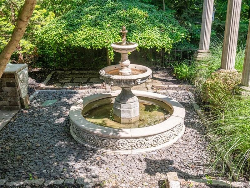 1910 Rustling Oak Court, Washington Township, OH 45459 Photo 71