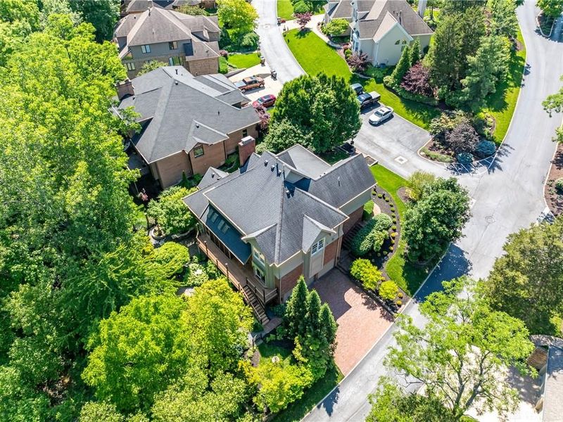 1910 Rustling Oak Court, Washington Township, OH 45459 Photo 82