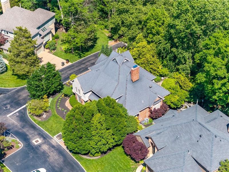 1910 Rustling Oak Court, Washington Township, OH 45459 Photo 85