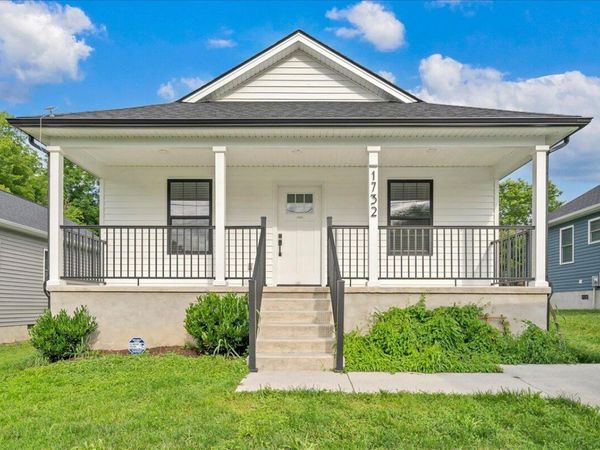 1732 Marvin ST SE, Roanoke, VA 24014