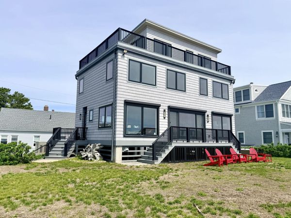 506 Drakes Island Road , Wells, ME 04090