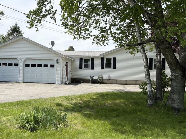 2 Sunrise Circle , Augusta, ME 04330