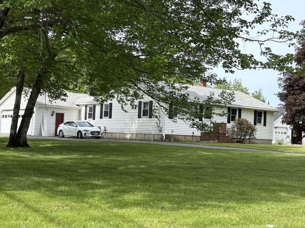 2 Sunrise Circle , Augusta, ME 04330