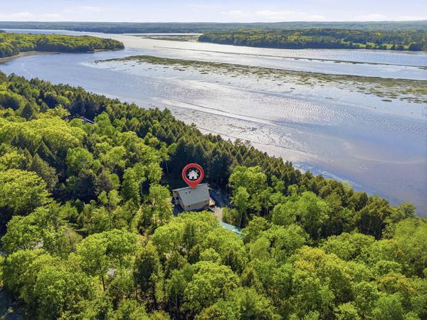 787 River Road , Dresden, ME 04342