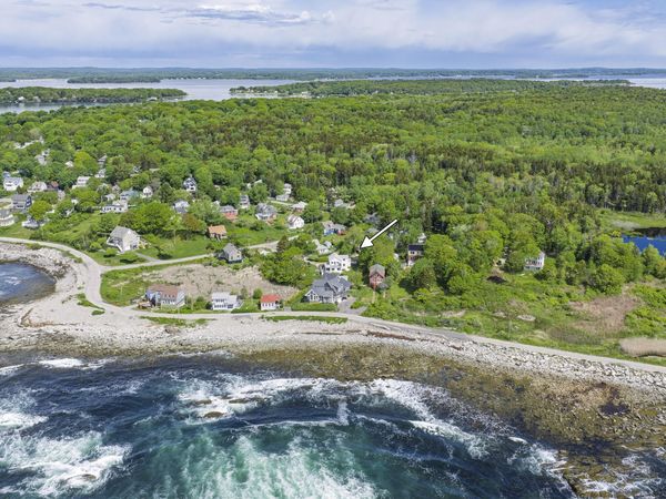 17 3rd Street , Portland, ME 04108