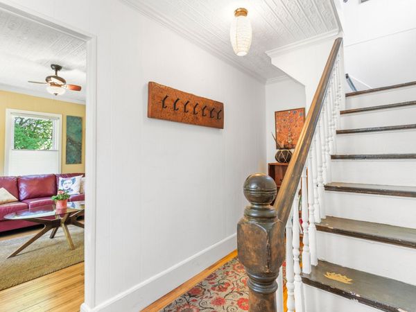 9 Cottage Place, Westbrook, ME 04092