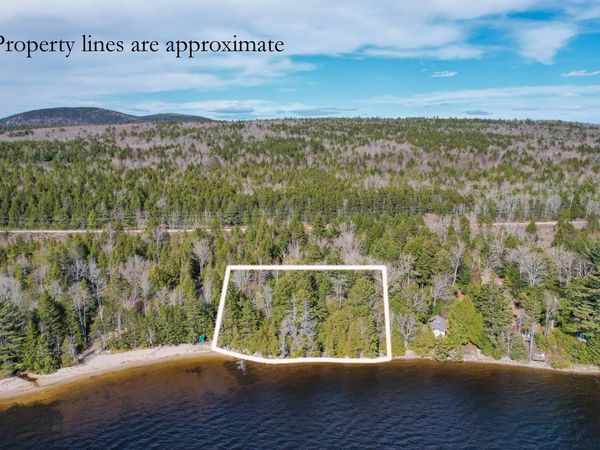 98 Beavers Road , Sullivan, ME 04664