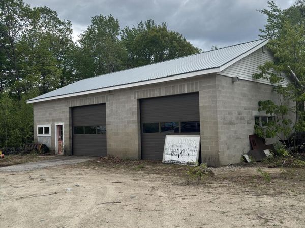 201 Portland Road , Bridgton, ME 04009