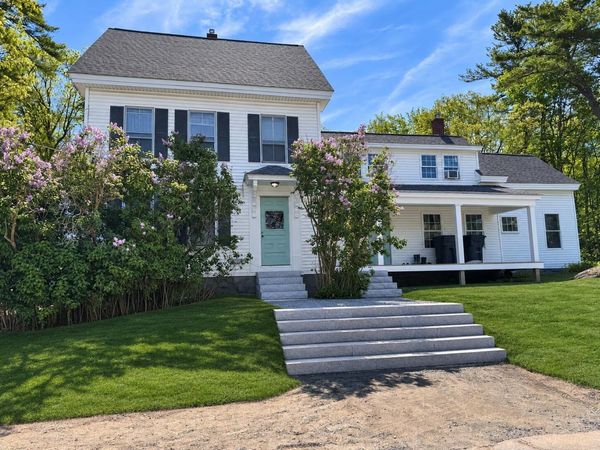 1327 US-1 , York, ME 03902
