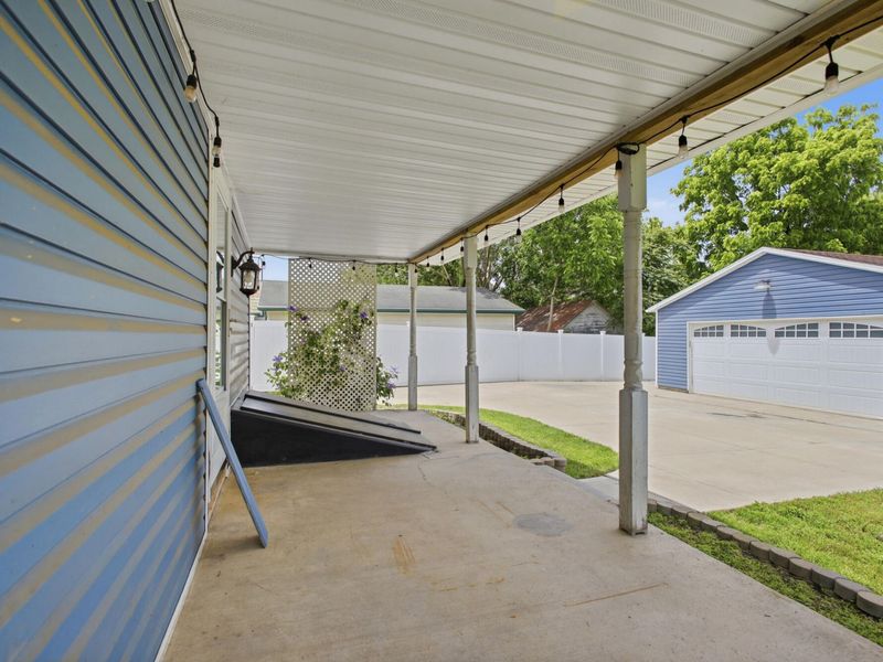 31 W Xenia Street, Jamestown, OH 45335 Photo 8