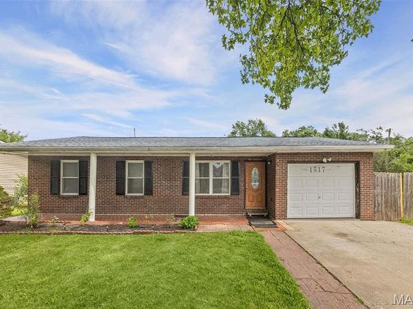 1517 Doris Avenue , Cahokia, IL 62206