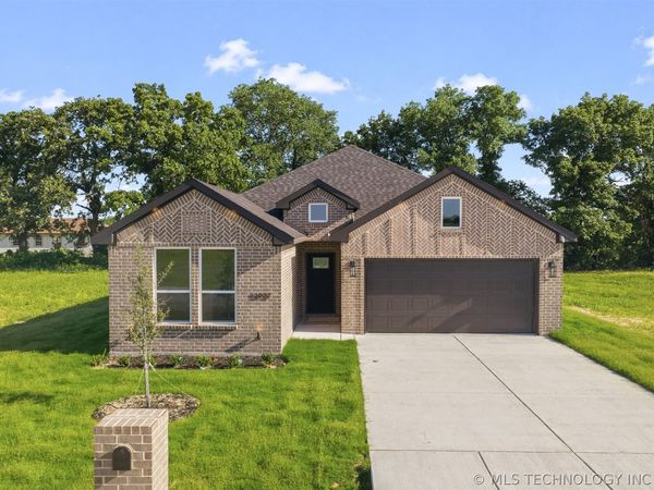 12927 Post Oak Circle, Marietta, OK 73448