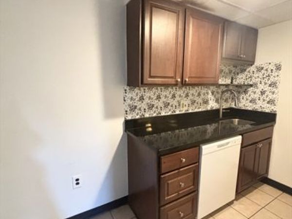438 Broadway, Unit 6, Malden, MA 02148