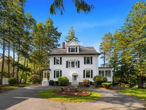 6 Tidd Avenue, Woburn, MA 01801