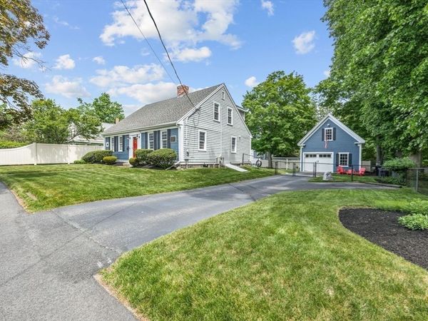 751 Washington St, Whitman, MA 02382