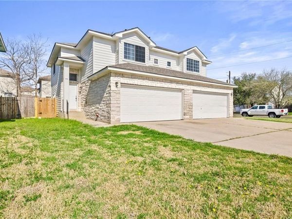 1700 Constantino CIR, Unit A, Austin, TX 78745