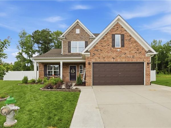 222 Moravian Court, Advance, NC 27006