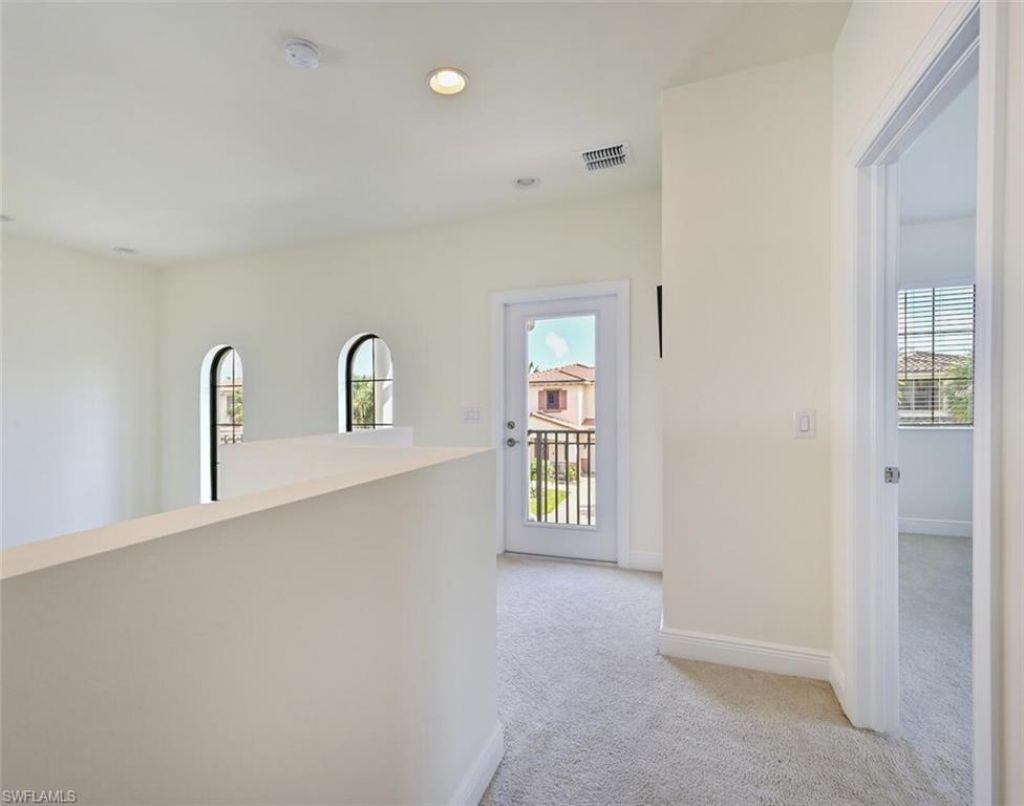 1326 Kendari Ter, Naples, FL 34113 Photo