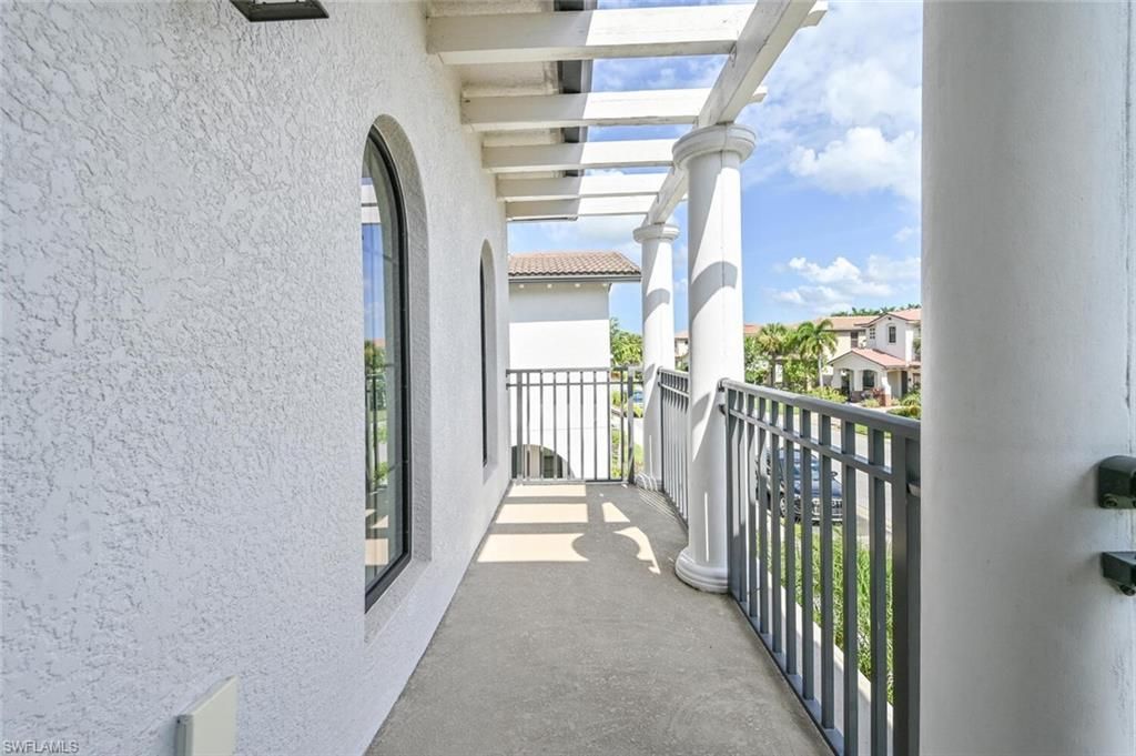 1326 Kendari Ter, Naples, FL 34113 Photo