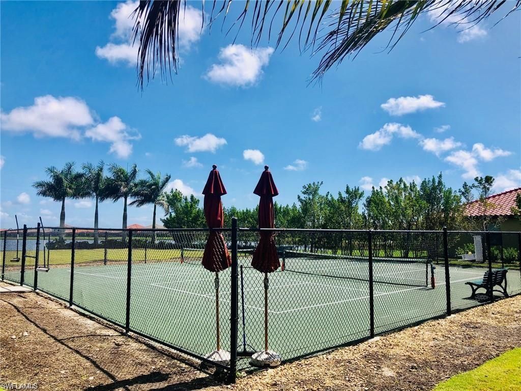 1326 Kendari Ter, Naples, FL 34113 Photo