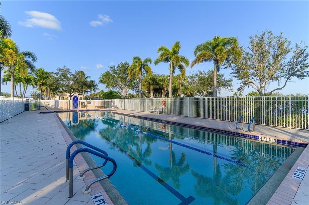 7935 Valentina Ct, Naples, FL 34114 Photo
