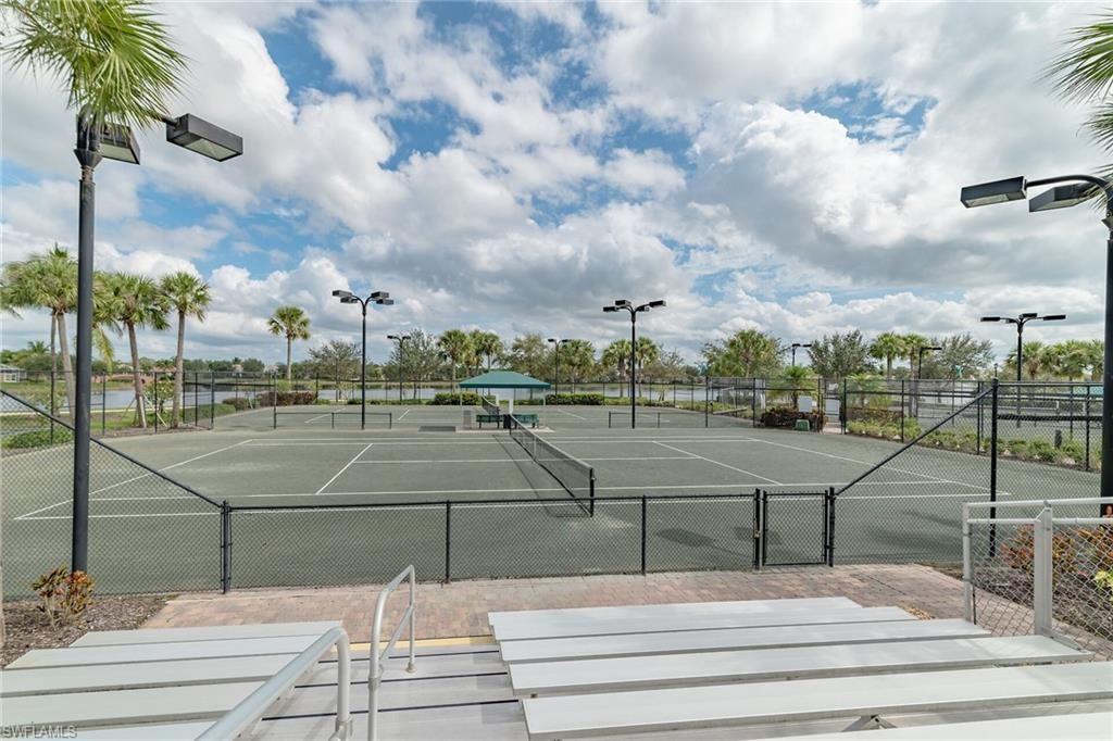 7935 Valentina Ct, Naples, FL 34114 Photo
