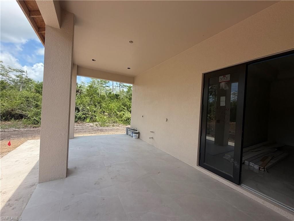 208 45th Ave Ne, Naples, FL 34120 Photo