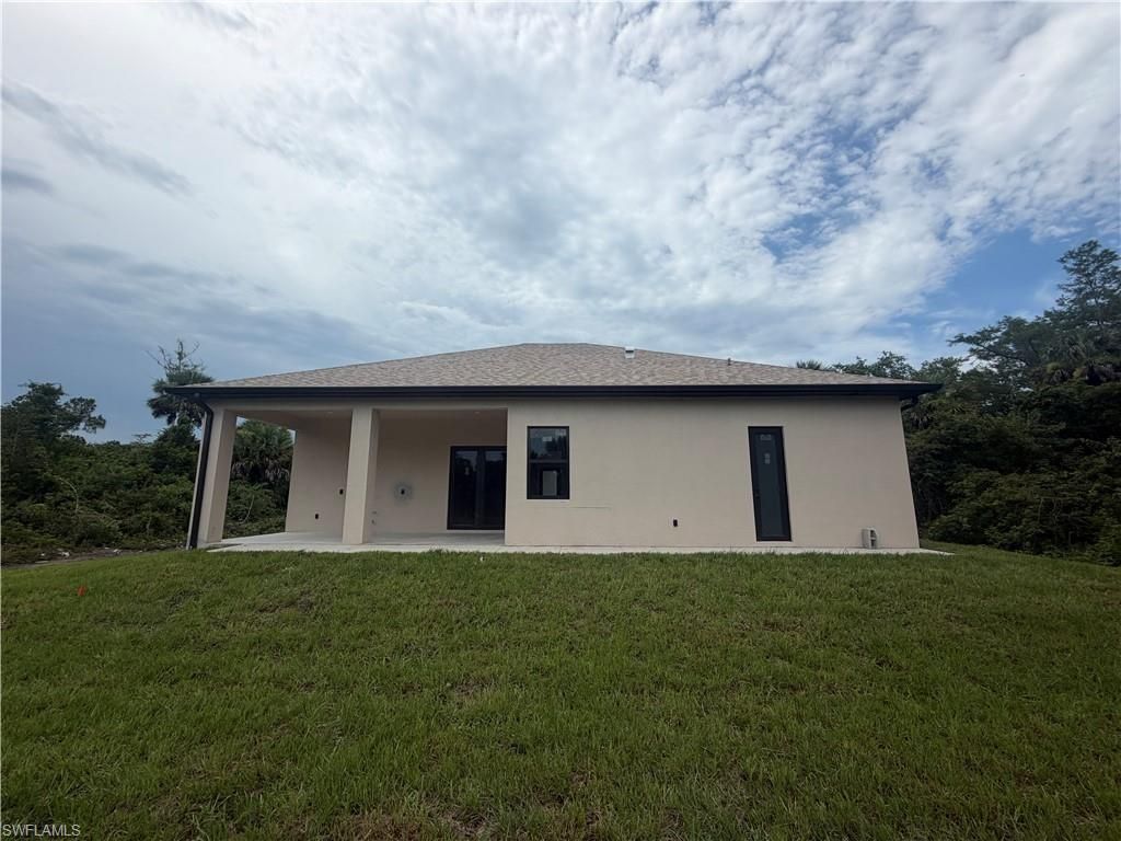 208 45th Ave Ne, Naples, FL 34120 Photo