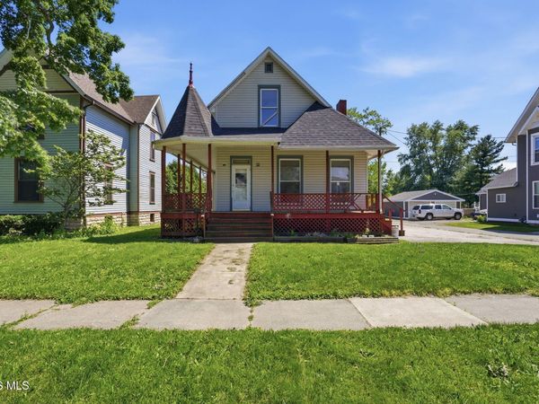 309 W Broadway Street , North Baltimore, OH 45872