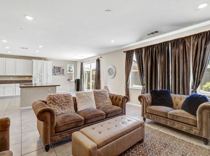 9894 Sintra Way, Elk Grove, CA 95757 Photo