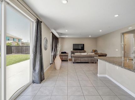 9894 Sintra Way, Elk Grove, CA 95757 Photo