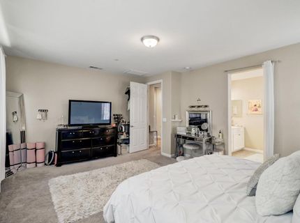 9894 Sintra Way, Elk Grove, CA 95757 Photo