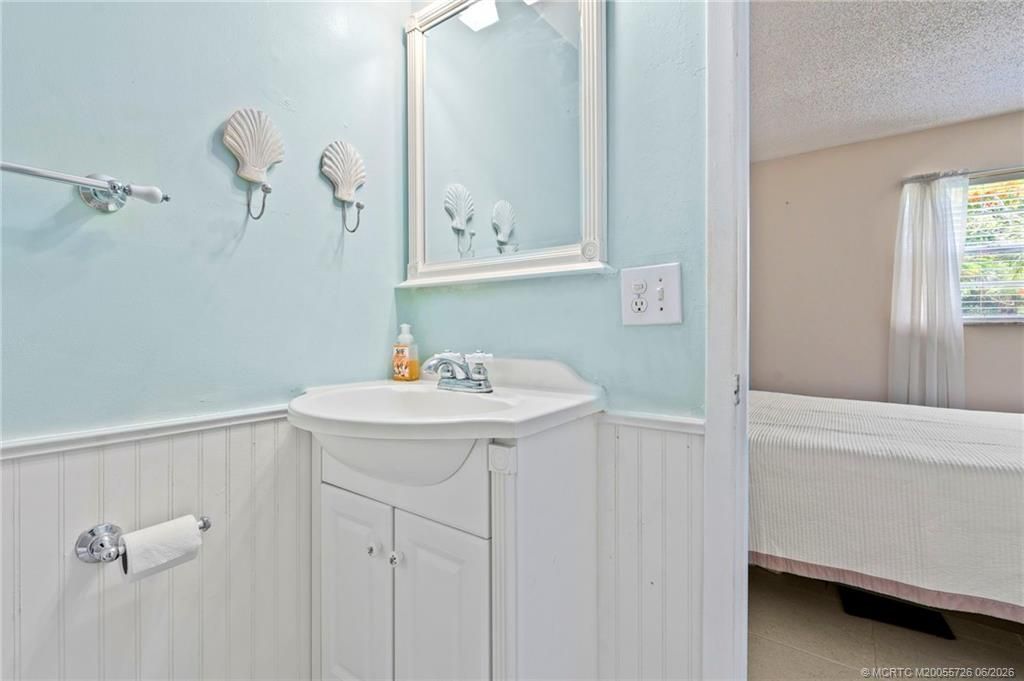 2227 SE Letha Court, Stuart, FL 34994 Photo