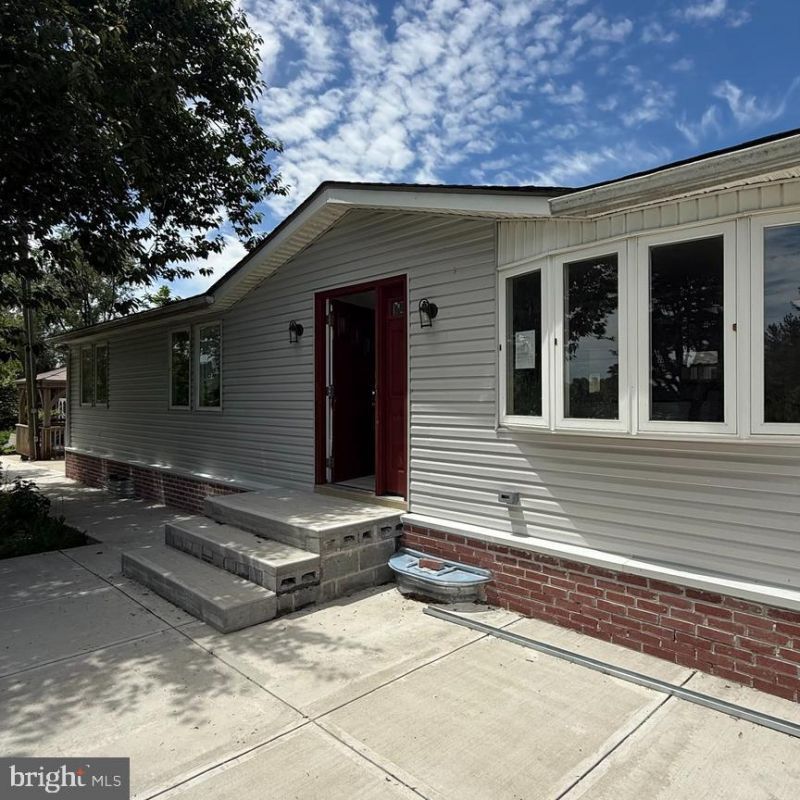 543 OLD STREET ROAD, FEASTERVILLE TREVOSE, PA 19053