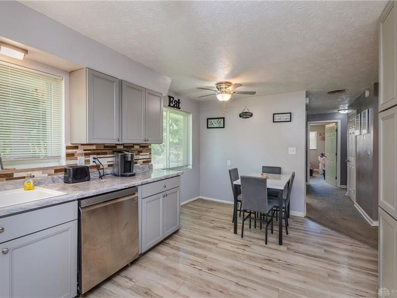 155 Minty Drive, Dayton, OH 45415 Photo 10