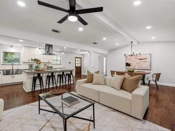 212 N Old Temple Road, Hewitt, TX 76643