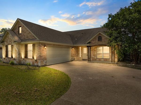 3144 Lippizan Street, Robinson, TX 76706