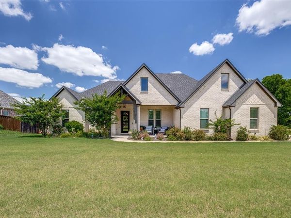 1105 Ranch Drive, Bonham, TX 75418