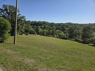 0 Burton Williams Road, Unit Lot 8, Irvine, KY 40336