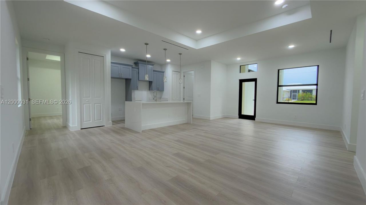 3749 Kilarney St , Fort Myers, FL 33905 Photo