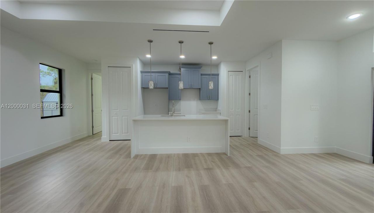3749 Kilarney St , Fort Myers, FL 33905 Photo