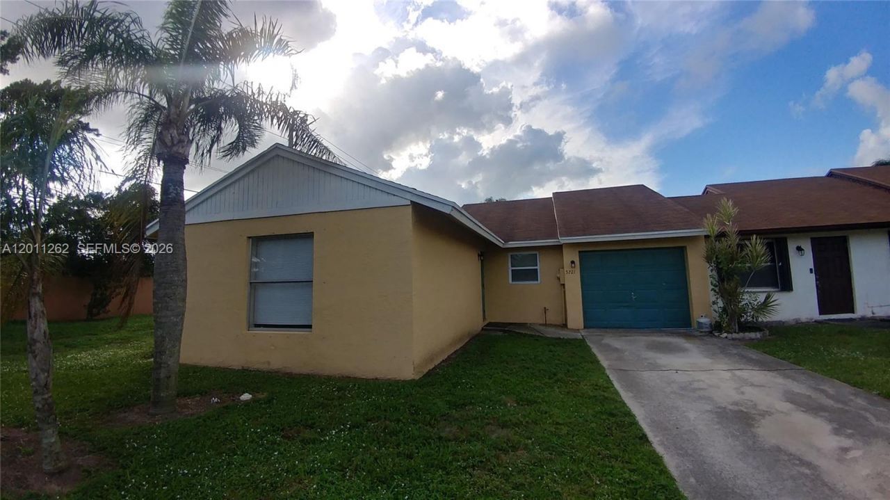 5721 Wingham Way, Unit 5721, Lake Worth, FL 33463 Photo