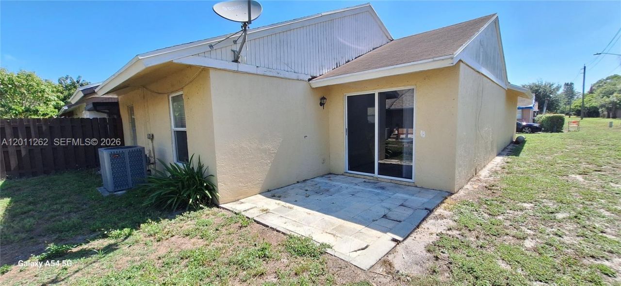 5721 Wingham Way, Unit 5721, Lake Worth, FL 33463 Photo