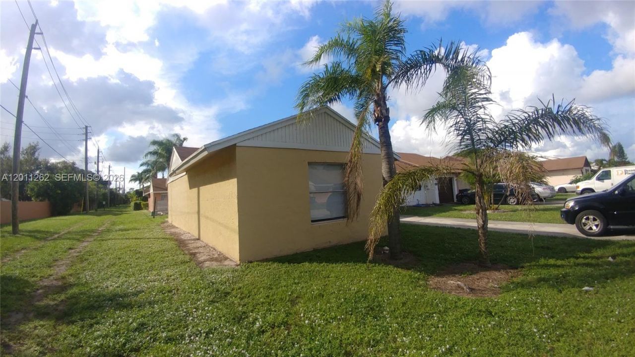 5721 Wingham Way, Unit 5721, Lake Worth, FL 33463 Photo