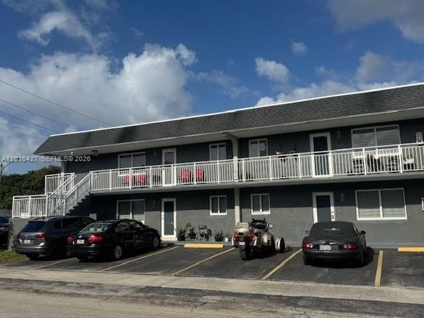 920 SE 2nd Ave , Unit 7, Hallandale Beach, FL 33009