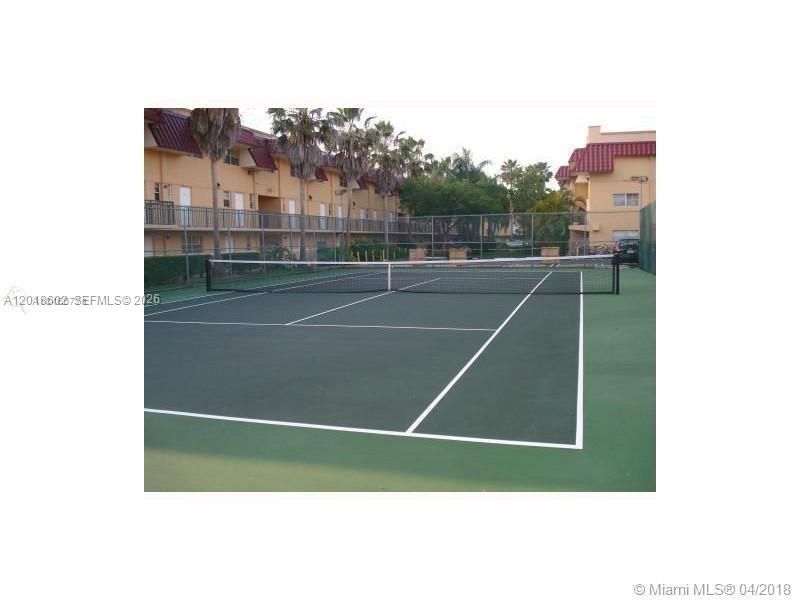 6713 N Kendall Dr , Unit 611, Pinecrest, FL 33156 Photo