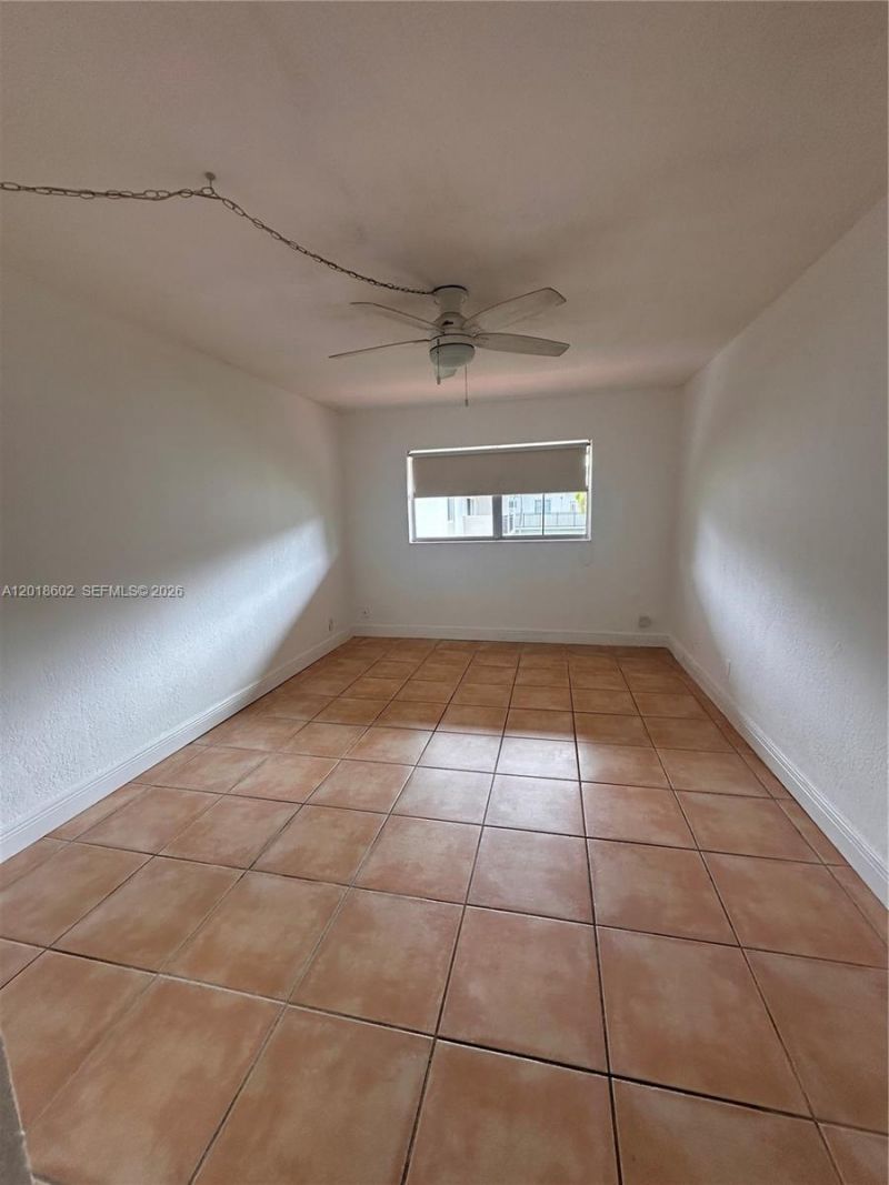 6713 N Kendall Dr , Unit 611, Pinecrest, FL 33156 Photo