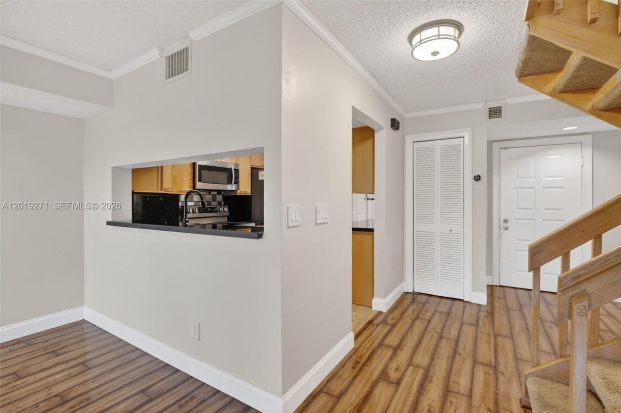 7957 NW 7th Ct , Plantation, FL 33324 Photo
